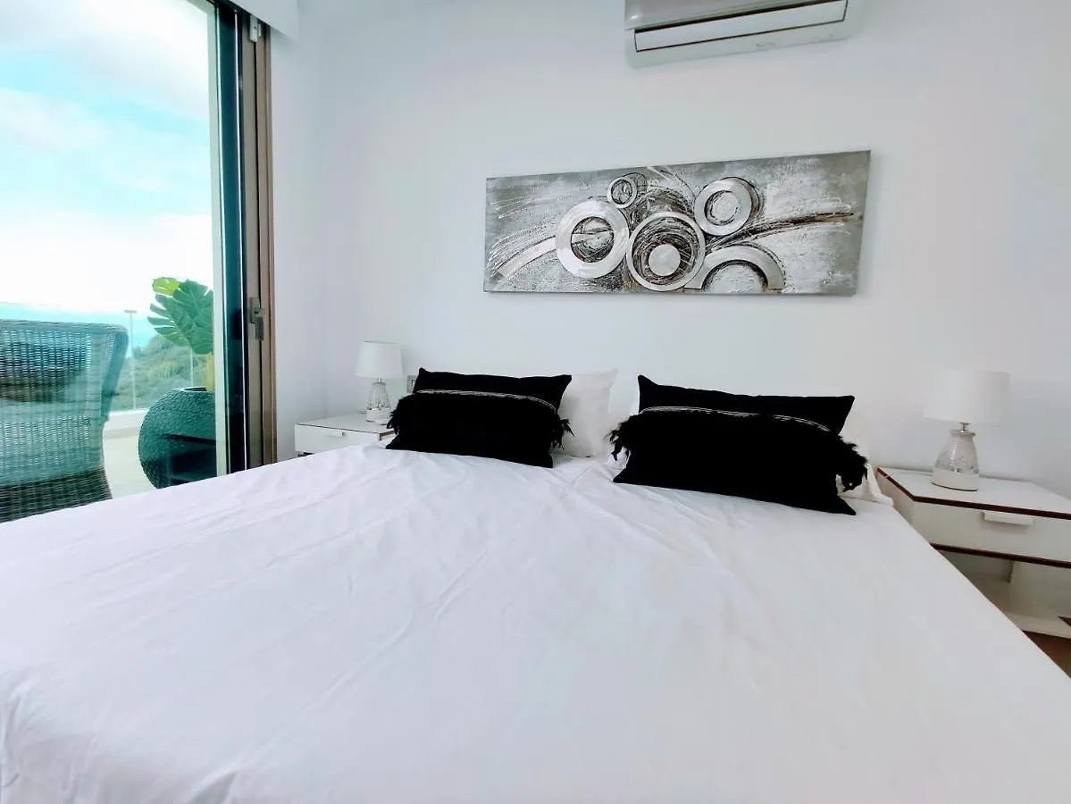 Apartamento Elegante y moderna Villa Miami Costa Adeje  España
