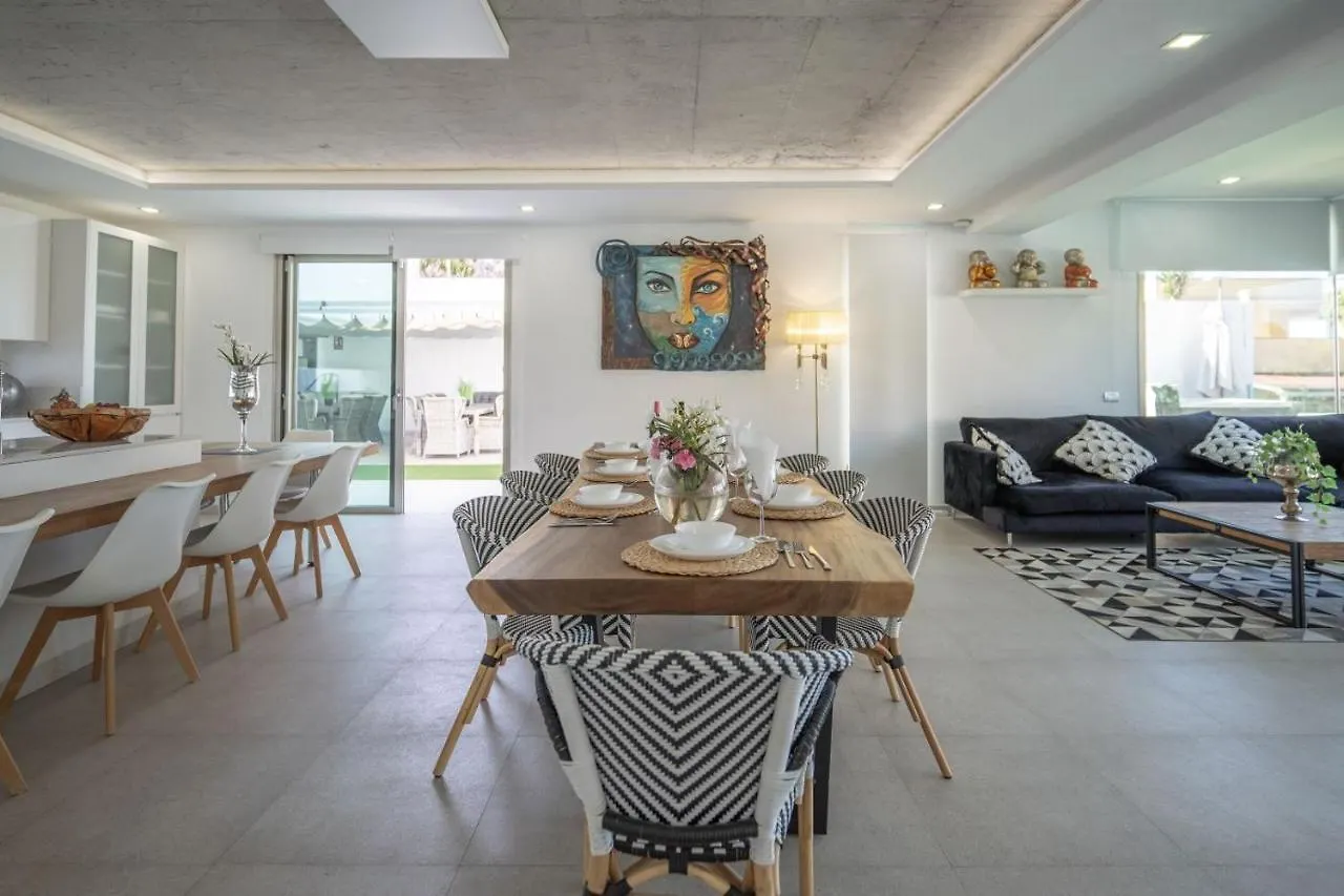 Elegante y moderna Villa Miami Costa Adeje  España