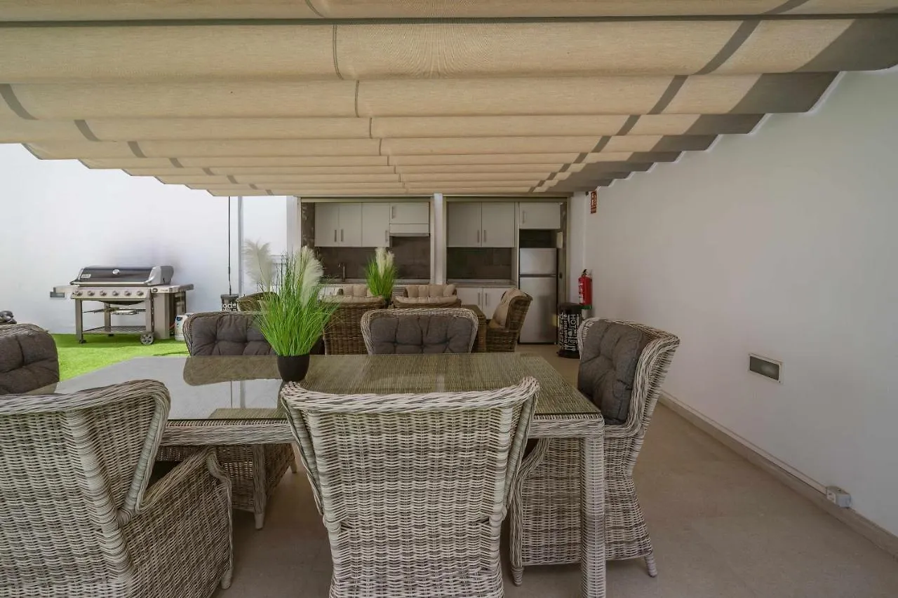 Elegante y moderna Villa Miami Costa Adeje  España