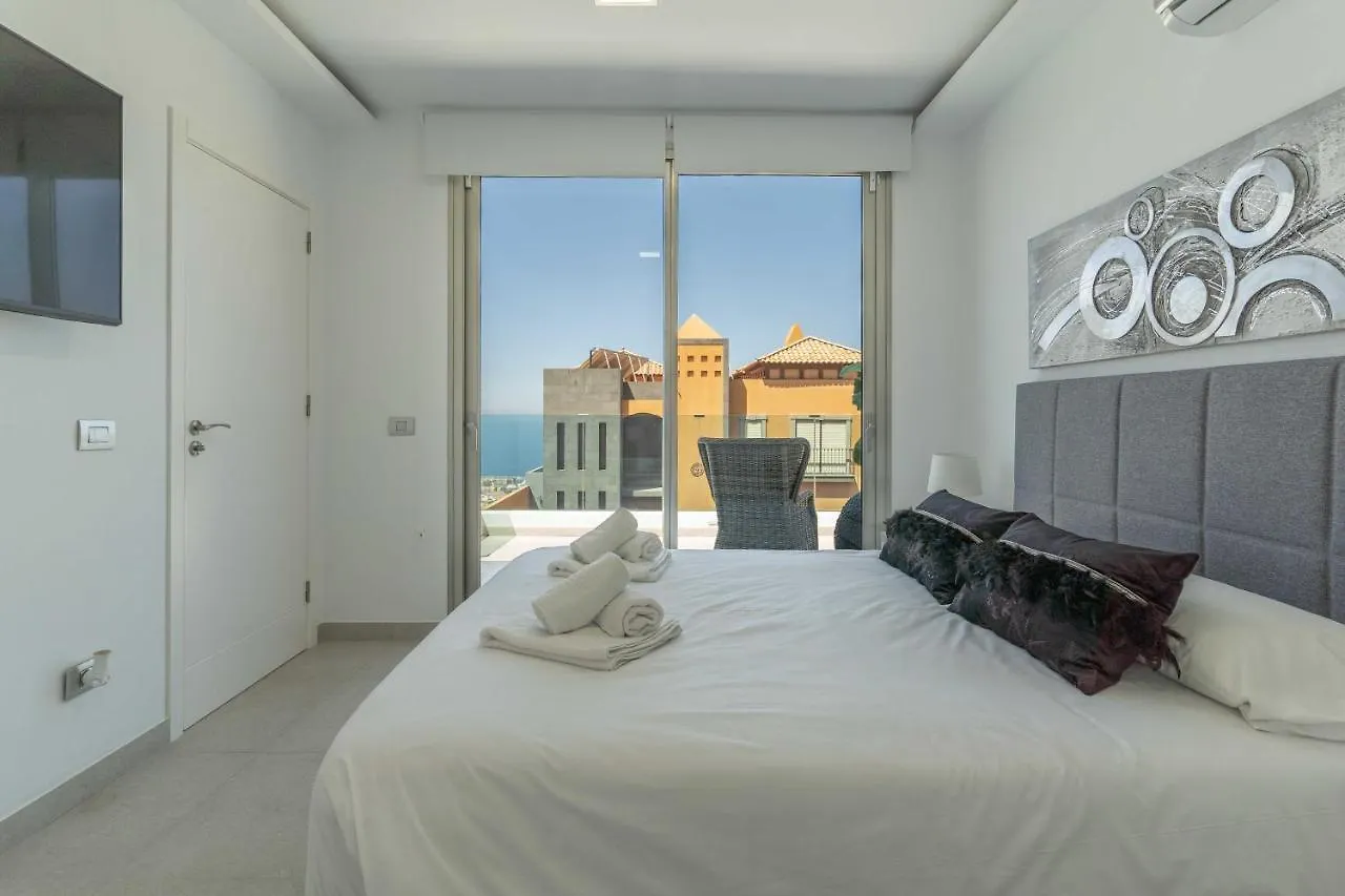 Elegante y moderna Villa Miami Costa Adeje  Apartamento